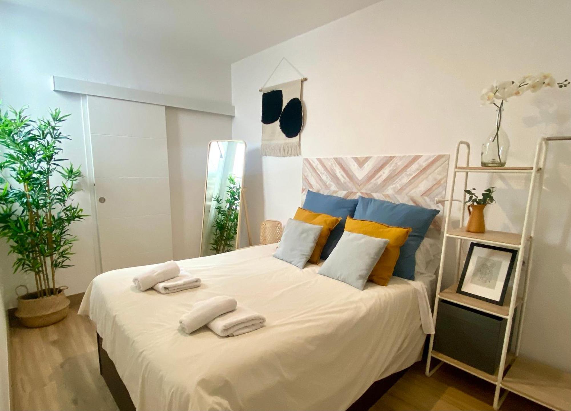 Inocentes Suite Seville Luaran gambar