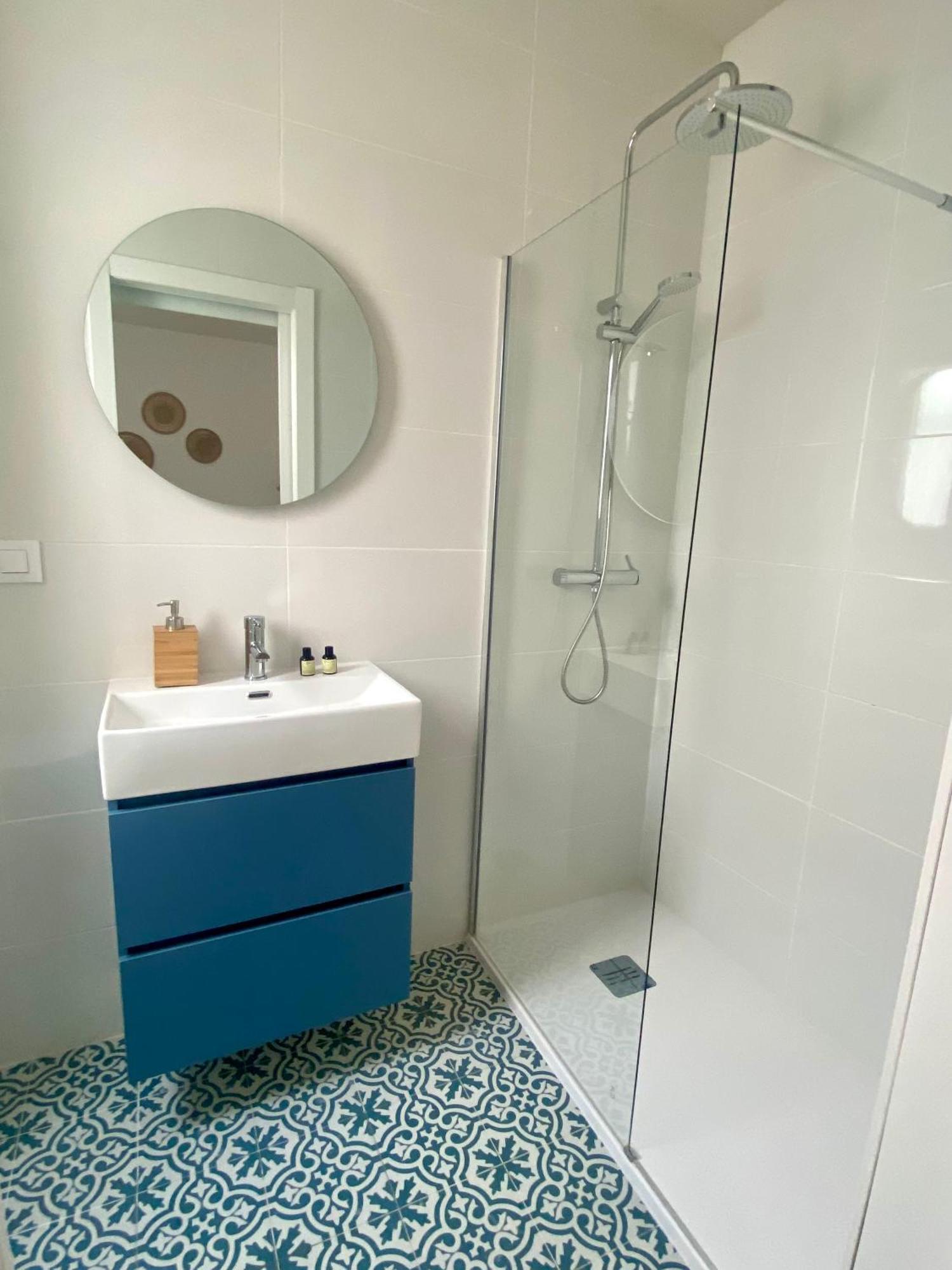 Inocentes Suite Seville Luaran gambar