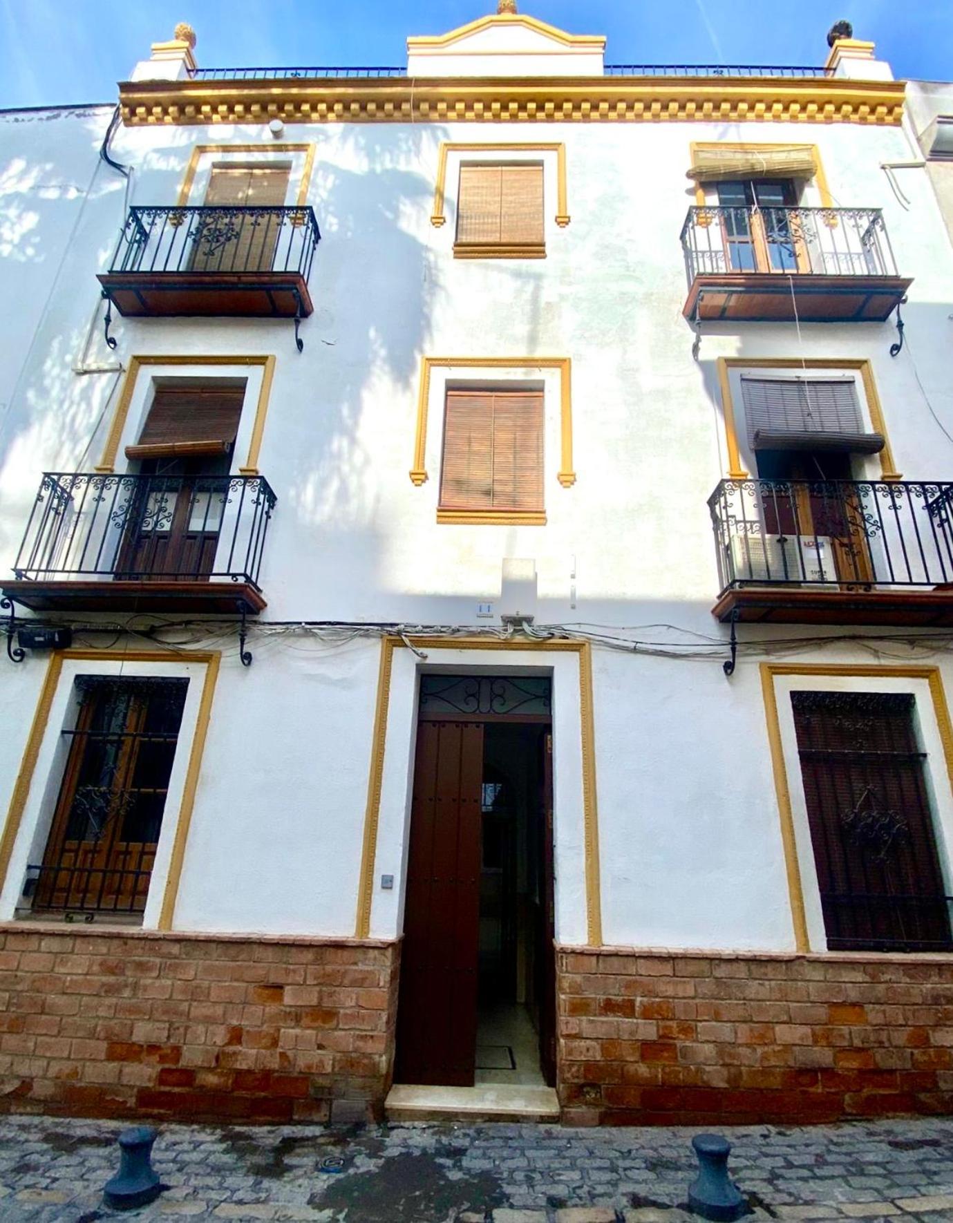 Inocentes Suite Seville Luaran gambar